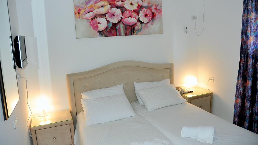 Glatt Eden Hotel Tiberias Buitenkant foto