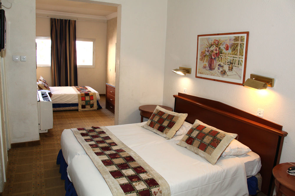 Glatt Eden Hotel Tiberias Kamer foto