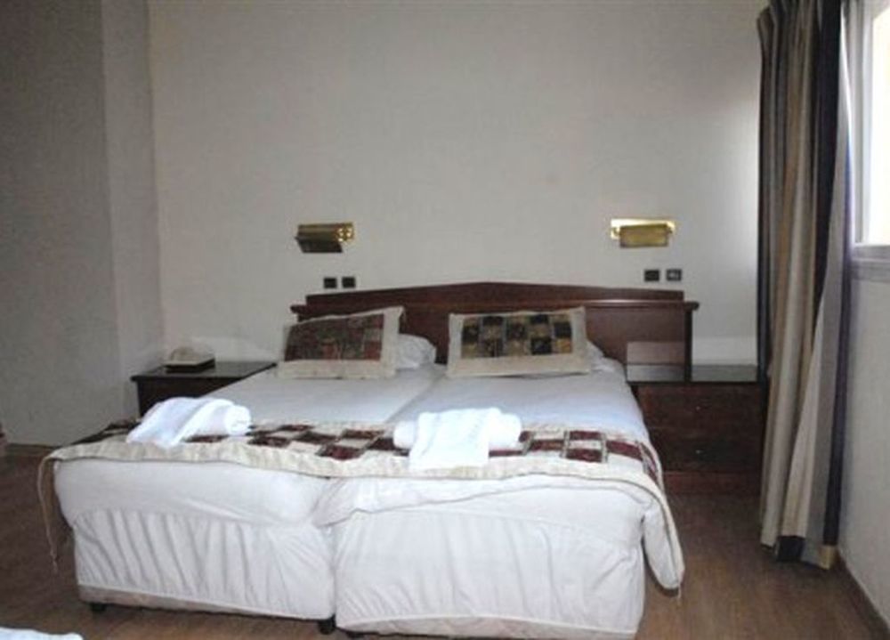Glatt Eden Hotel Tiberias Buitenkant foto